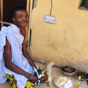 Meet your Posher, Charles